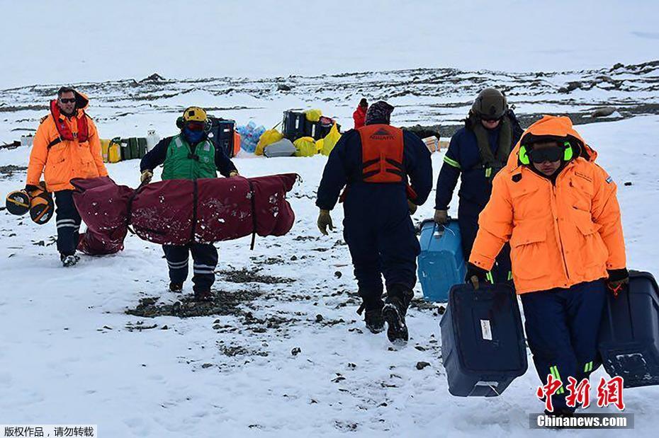 杰倫約翰遜現(xiàn)實(shí)那么強(qiáng) 游戲怎么那么難用